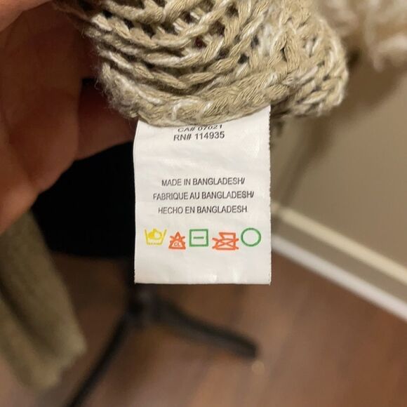 R D Style | Fringe Trim Knit Sweater - Picture 9 of 15